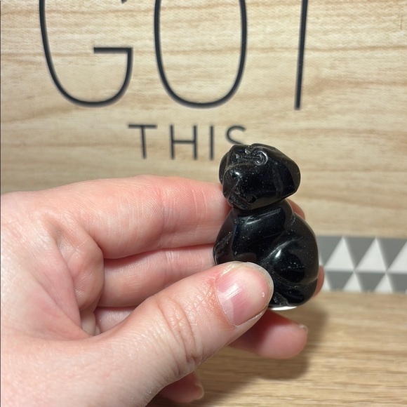 Obsidian Dog (OBC3) - Picture 3 of 8